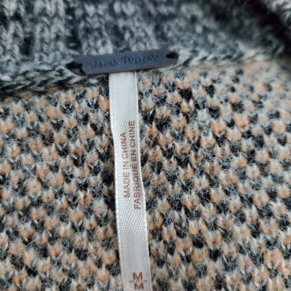 NEW Free People August Cardigan In Peach Petal, Size Medium - Picture 8 of 10